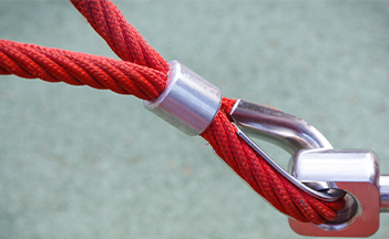 La selección de una máquina prensadora de casquillos de cable es crucial